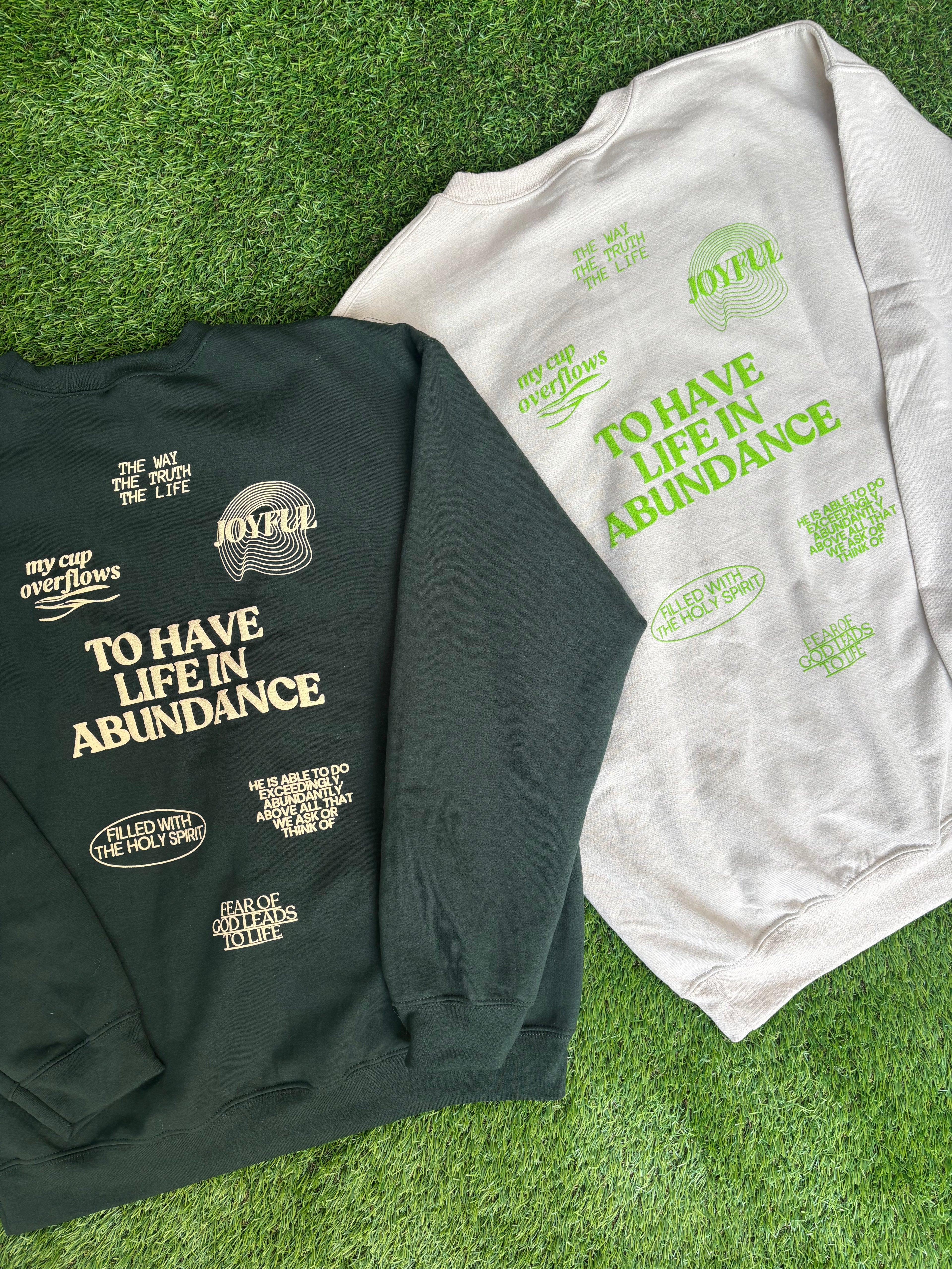 Abundance Crewneck in Forest Green