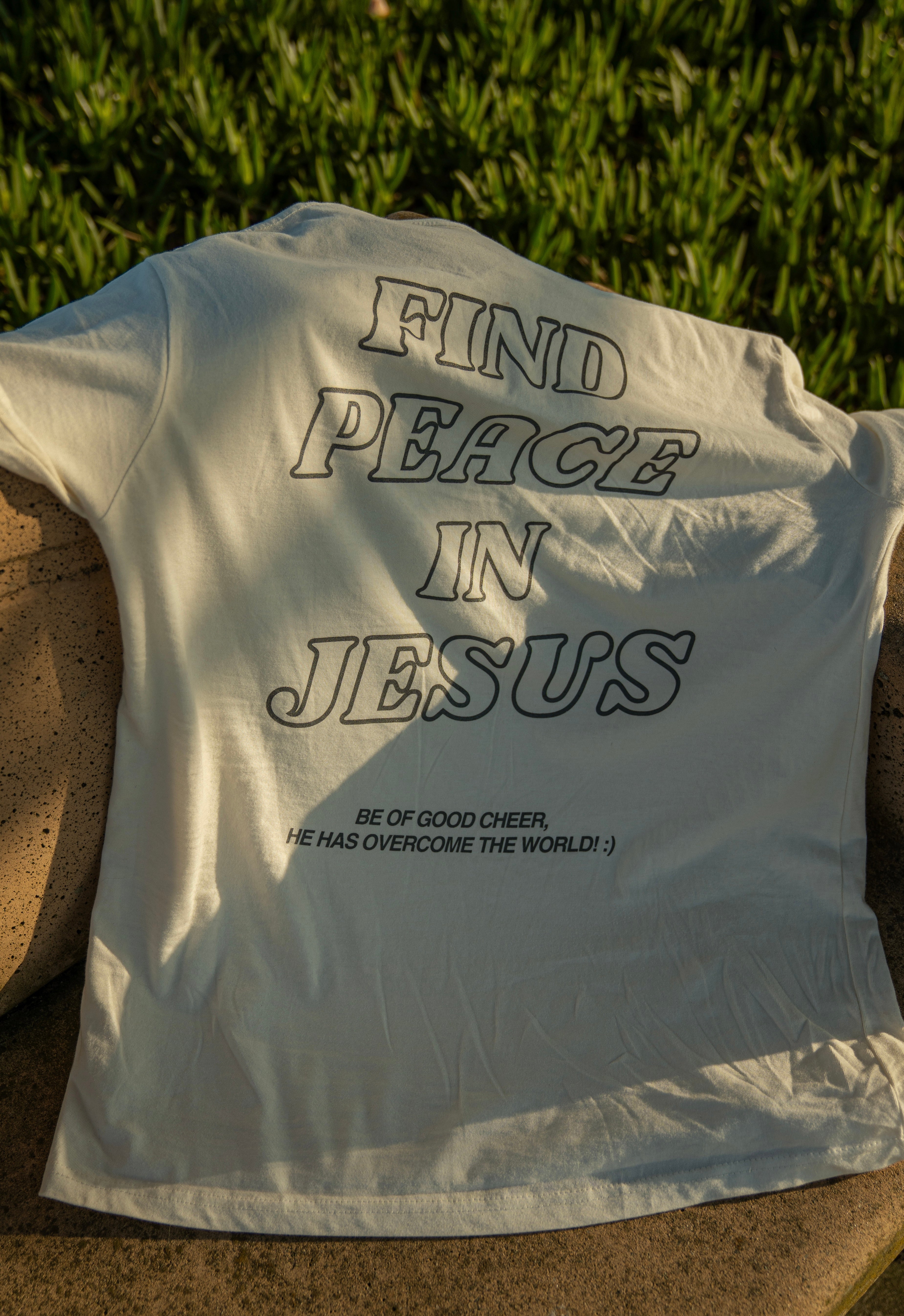 Find Peace in Jesus Unisex Tee